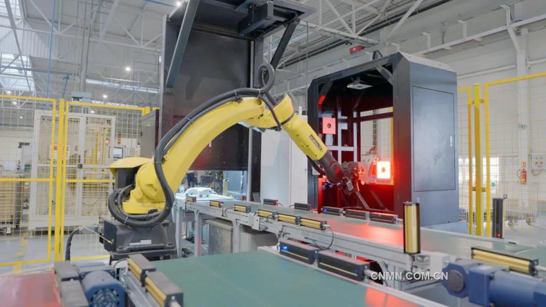 中信集團(tuán)點(diǎn)亮非洲首家“燈塔工廠” 為高質(zhì)量共建“一帶一路”輸出智能制造轉(zhuǎn)型方案